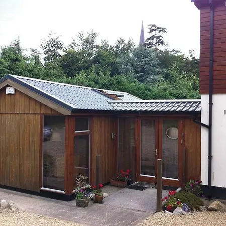 Self Catering At Beechwalk House. 에니스케리